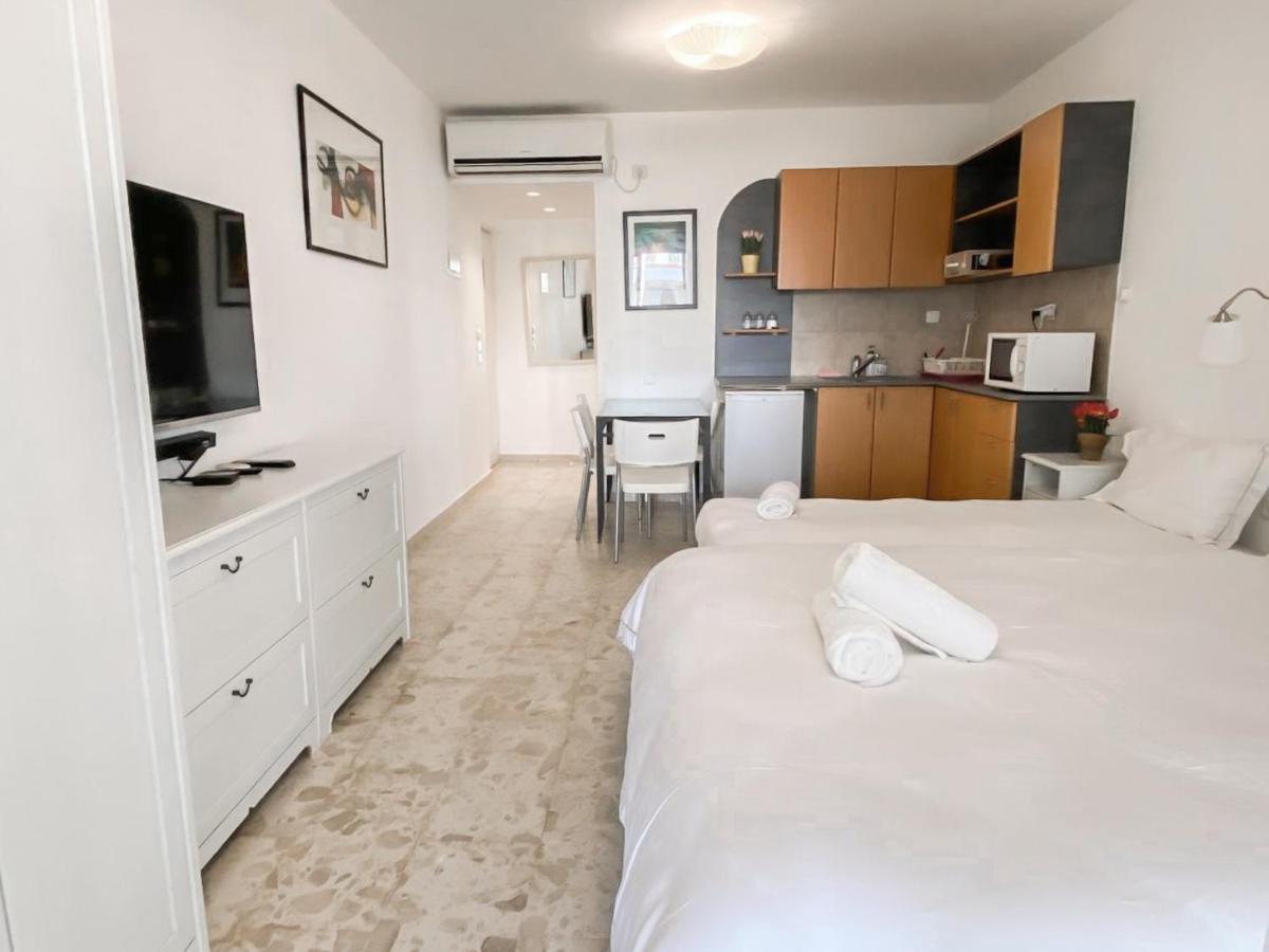 Royal Park Eilat Apartments Exterior photo