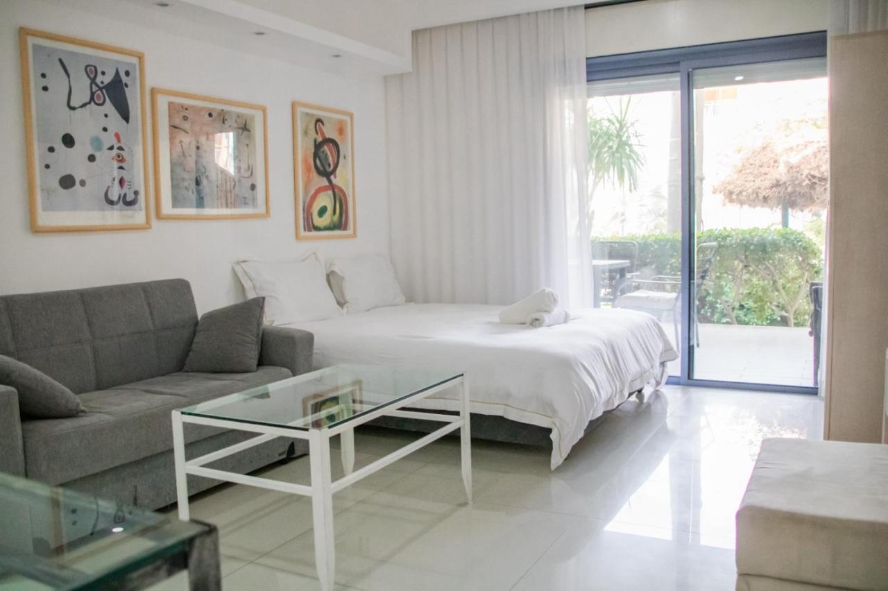 Royal Park Eilat Apartments Exterior photo